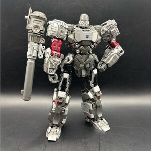Transformers Bumblebee Movie Megatron KO